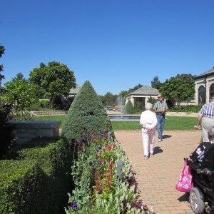 Kauffman Gardens