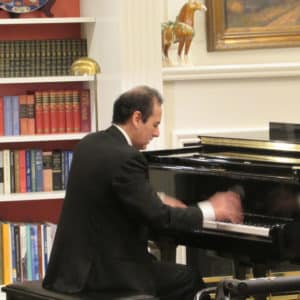 Humberto Sierralta Pianist
